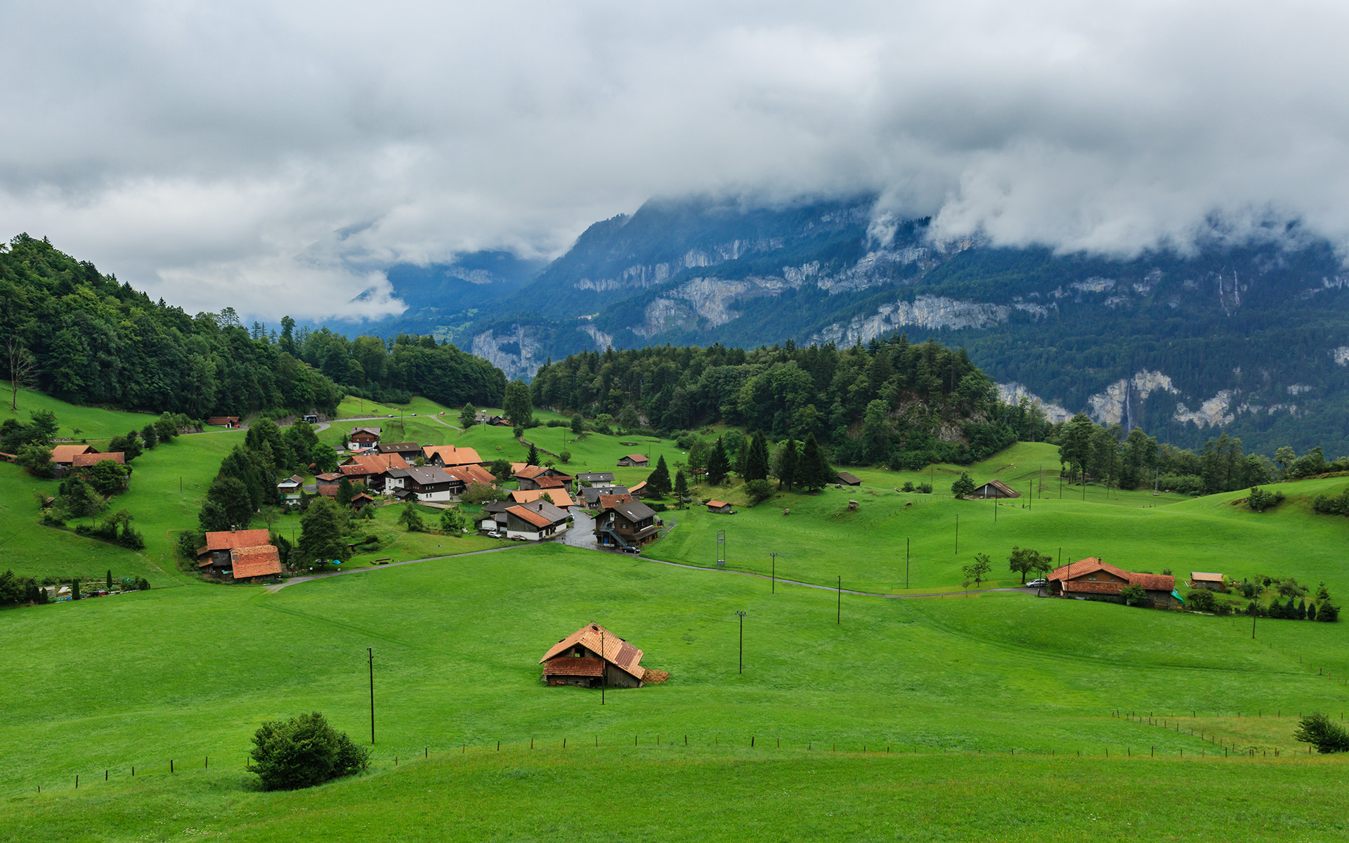 瑞士小镇唯美风景图片电脑壁纸 - tt98图片网