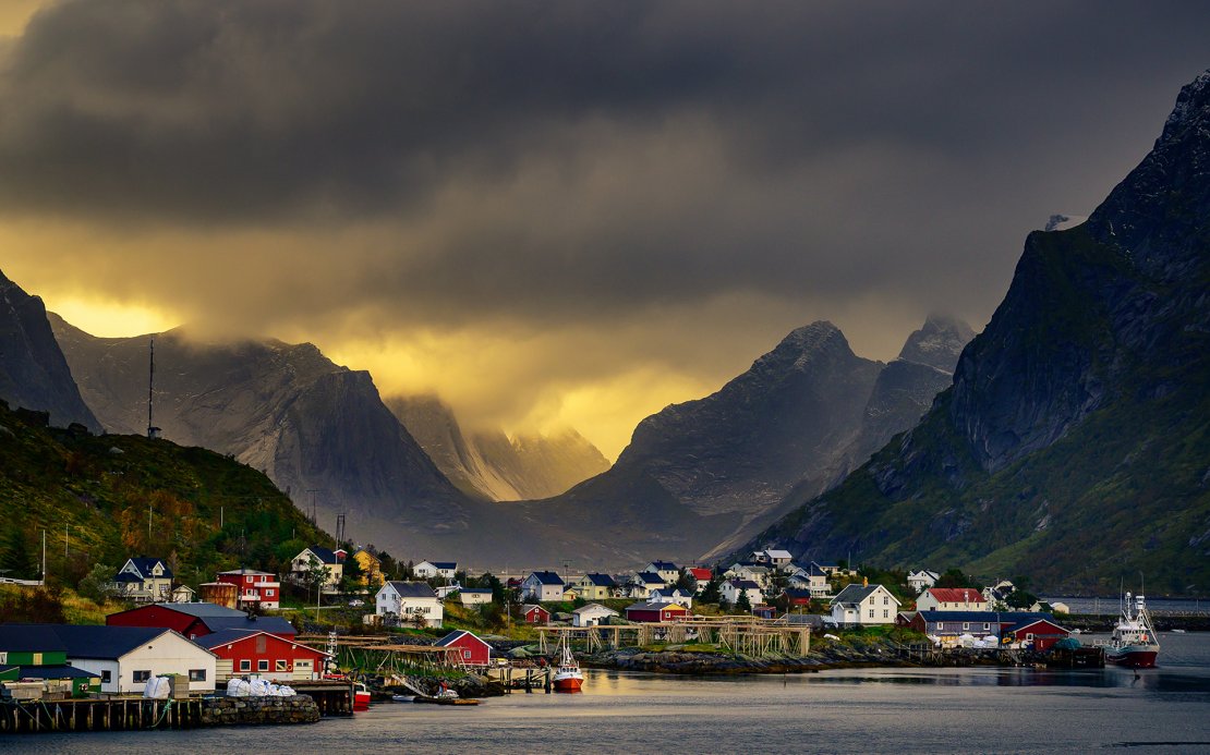 挪威壮丽海岛风光高清桌面壁纸